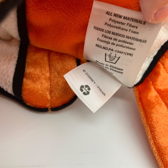 Disney Collection Finding Nemo 15" Plush Fish Stuffed Animal - Picture 7 of 10